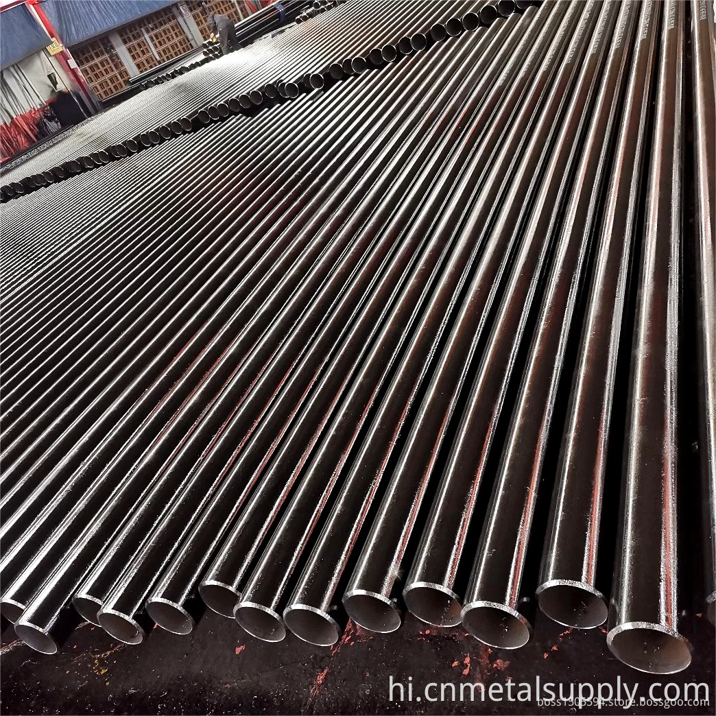 Seamless steel pipe